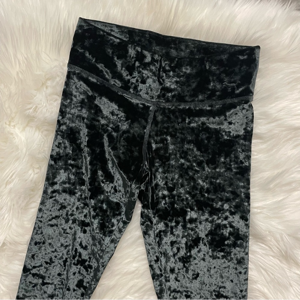 Victoria's Secret PINK Ultimate Green Crushed Velvet Yoga Leggings Size XS - Picture 4 of 7